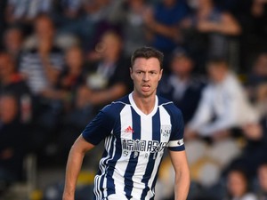 Sempat Dirumorkan Bakal ke City atau Arsenal, Ini Kata Jonny Evans