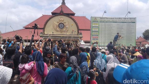 Suasana Grebeg Besar, Keraton Yogyakarta. 