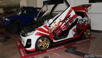 Di samping kompetisi utama tersebut, produsen kulit sintetis MBtech juga akan menggelar MBTECH AWARDS - The Best Car’s Interior yang akan memilih 3 interior peserta terbaik yang menggunakan jok kulit sintetis merek MBtech. Foto: Dadan Kuswaraharja