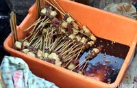 Perlukah Menambah Selipan Lemak Pada Sate?