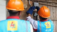 Dimana usahanya yang berorientasi pada pelayanan turut serta untuk menyemarakkan peringatan Hari Pelanggan Nasional 2017. Agus Trimukti/Humas PLN.
