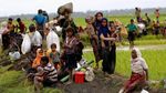 Saat Warga Rohingya Salat Idul Adha di Pengungsian