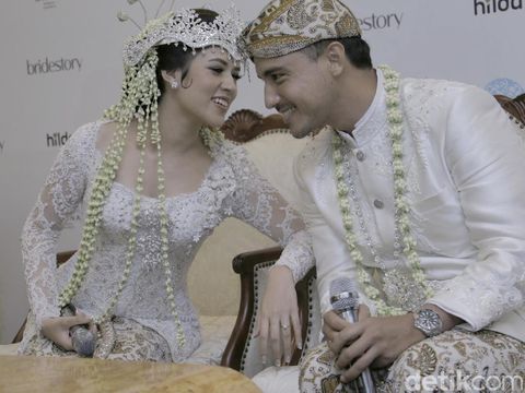 Raisa Dinikahi Hamish Daud, Netizen Ajak Nikah Isyana Sarasvati