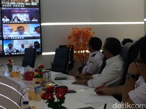 Sekjen Kemenhub Lapor ke Menteri: Tol Cikampek KM 66 Macet 2 Km