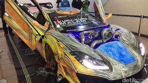 Toyota Yaris Mirip Mainan Remote Control