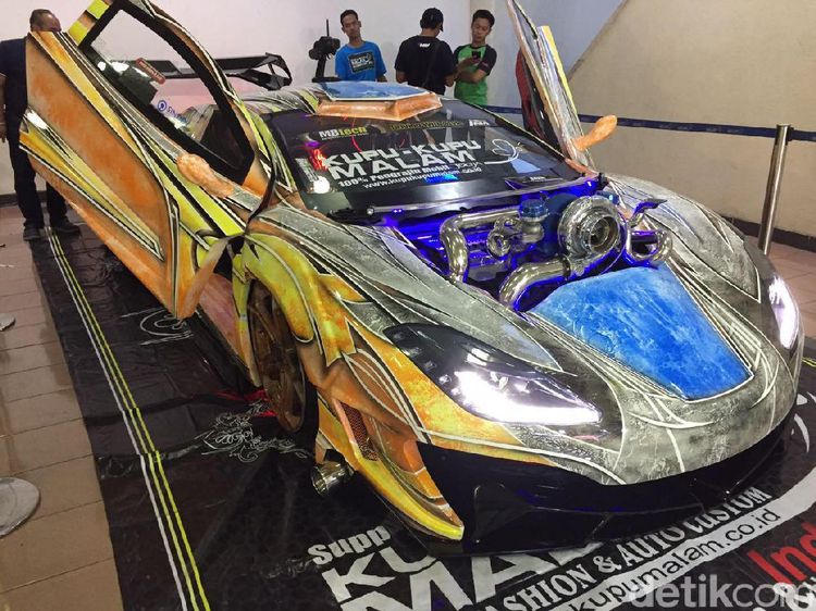 Toyota Yaris Mirip Mainan Remote Control