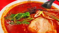 Ramen 38 Sanpachi punya varian rasa ramen super pedas. Rasa pedasnya didapatkan dari irisan cabai rawit yang bisa Anda pilih mulai dari level 1 hingga 10. Slurp! Foto: Istimewa