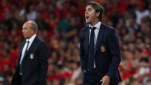 Julen Lopetegui mengkhawatirkan kondisi Isco dan Marco Asensio di Real Madrid.