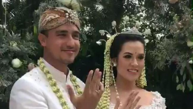 Modal bintang valas