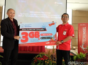 Telkomsel Gaet Universitas Kristen Maranatha