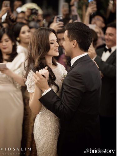 Pernikahan Raisa dan Hamish Daud. 