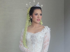 Netizen Kritik Makeup Raisa Saat Nikah Tak Manglingi, Ini Kata Makeup Artist