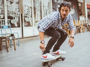 Foto: 10 Artis Tampan untuk Obati Hati Terpoteque karena Hamish Daud Menikah