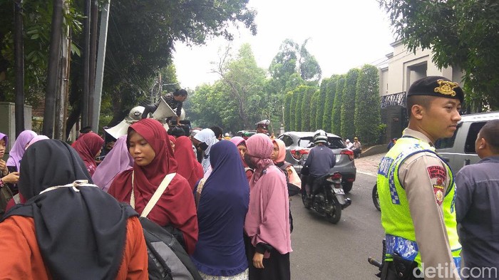 Demo di Depan Kedubes Myanmar Bubar, Lalin Kembali Dibuka