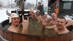 Foto: Ya Ampun, Sauna di Tengah Salju Sambil Lari-lari