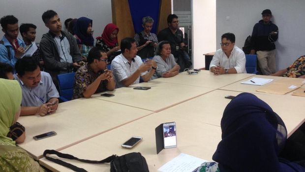  Laporan tersebut terkait adanya praktik-praktik KKN yang diduga dilakukan oleh Rektor UNJ.
