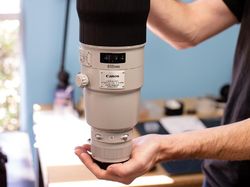 Duh! Lensa-lensa Mahal Jadi Korban Gerhana Matahari