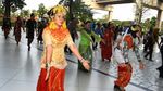 Berbusana Adat, AP II Tonjolkan Budaya Indonesia di Harpelnas