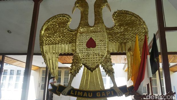 Lambang resmi Kesultanan Ternate (Wahyu/detikTravel)