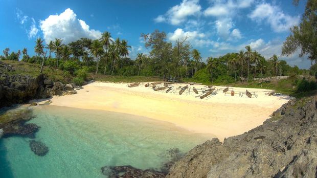Deretan pantai eksotis di Sumba