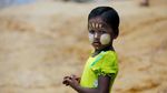 Tatapan Kosong Anak Rohingya
