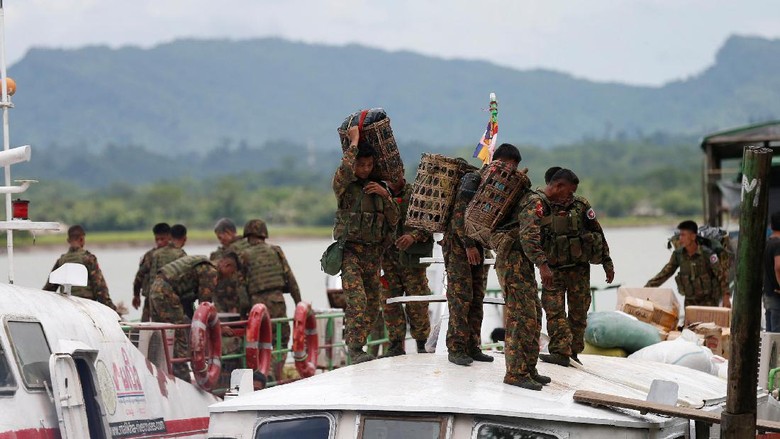 Pengakuan Warga Rohingya yang Jadi Anggota Militan ARSA di Rakhine Pengakuan Warga Rohingya yang Jadi Anggota Militan ARSA di Rakhine