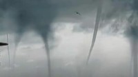 Fenomena mengerikan dan menakjubkan terjadi di Sochi, Rusia. Bukan cuma 1 atau 2, melainkan ada 12 tornado waterspout. (Foto: Screenshot Video BBC)