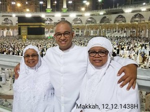 Catatan Anies soal Haji dan Hajar