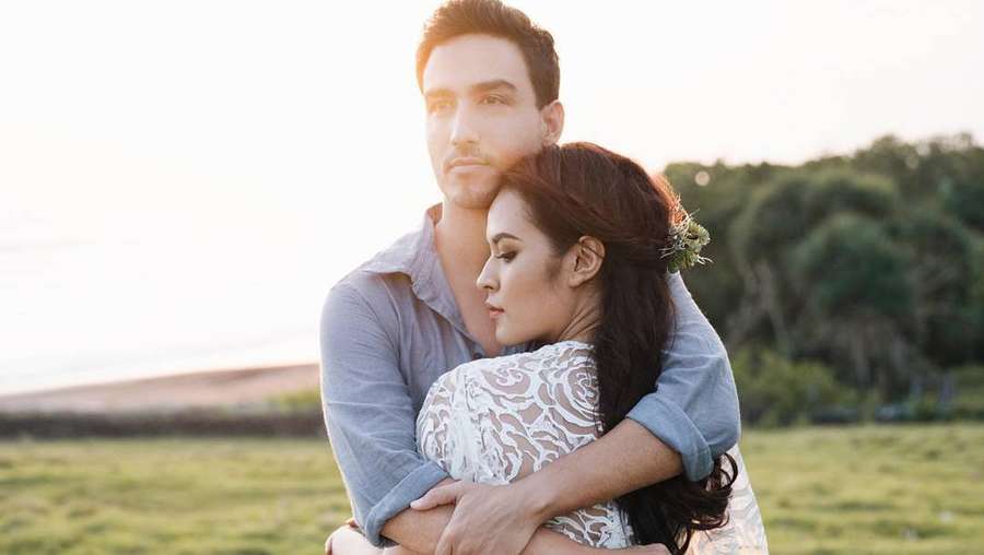 Mengintip Foto Prewedding Raisa dan Hamish Daud yang Bikin Iri