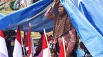 Petani Kendeng Berkemah di Depan Istana