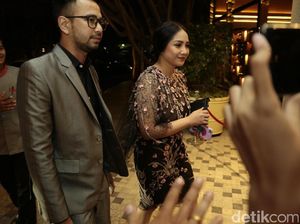 Hadiri Resepsi Raisa-Hamish Daud, Raffi-Nagita Slavina Naik Rolls Royce