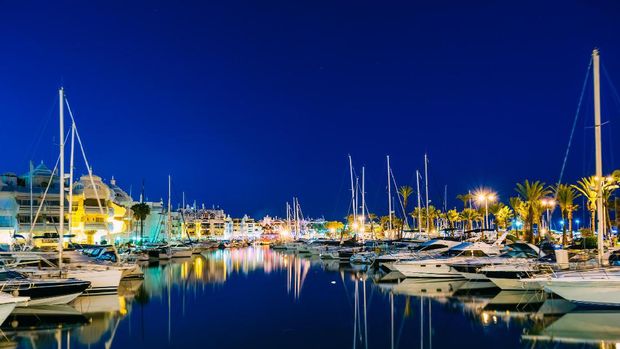 Pelabuhan di Kota Benalmadena