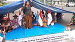 Petani Kendeng Berkemah di Depan Istana