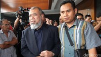 Di kasus ini, Patrialis dituntut jaksa KPK selama 12,5 tahun penjara.