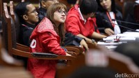 Partai Solidaritas Indonesia (PSI) mengikuti sidang perdana permohonan uji materi UU 7/2017 tentang Pemilu.
