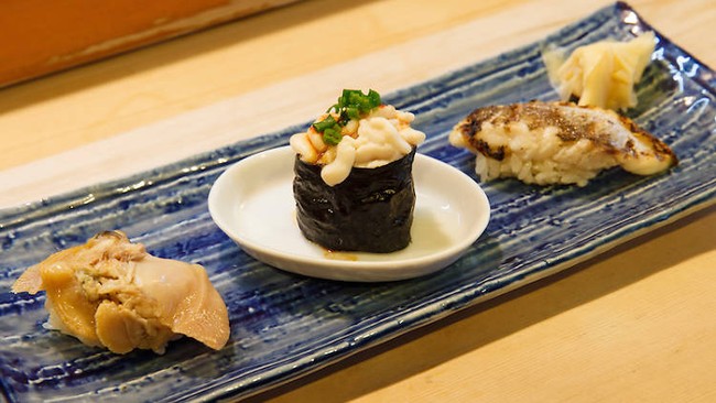 Ini Dia 10 Restoran Sushi Paling Enak di Tokyo (2)