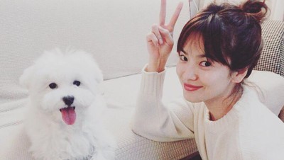 Foto: Bikin Iri, Wajah Song Hye Kyo yang Tetap Cantik Tanpa Makeup