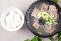 Yuk, Cicip Galbi Tang untuk Hangatkan Perut Sore Ini