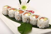 Ini 10 Jenis Sushi Roll Fusion Paling Populer (2)