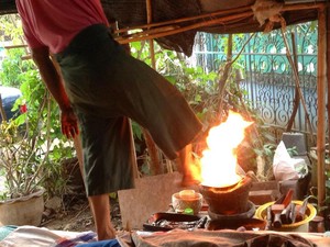 Coba Deh, Pijat Api di Thailand