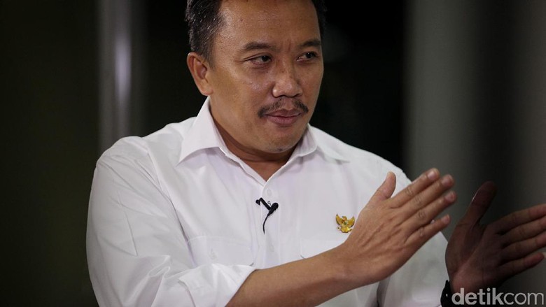 Pak Menpora, Bonus Atlet Jangan PHP Lagi! Pak Menpora, Bonus Atlet Jangan PHP Lagi!
