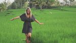 Foto: Traveler Cantik dan Seksi yang Dibayar Buat Traveling