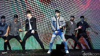 Walaupun singkat, namun penampilan Donghae dan Eunhyuk sukses mengobati kerinduan ELF Indonesia pada Super Junior. (Foto: Donghae dan Eunhyuk (Ismail/detikHOT)