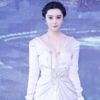 Sejak membintangi mega hit Putri Huan Zhu atau yang juga dikenal dengan My Fair Princess, ketenaran Fan Bing Bin semakin melejit. Bahkan pada 2013 hingga 2015, ia menempati peringkat teratas daftar 100 selebriti China Forbes. Foto: Instagram