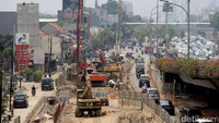 Underpass ini nantinya akan membentang sepanjang 660 meter dari arah Tambak, Jakarta Pusat menuju Jalan Pramuka, Jakarta Timur dengan lebar jalan 7 meter.