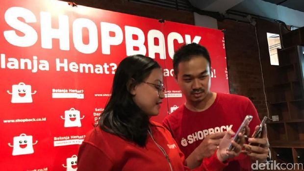 Masyaraka Indonesia Makin Doyan Belanja Online