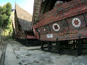 Kebanggaan di Tanah Batak, Istana Raja Sisingamangaraja