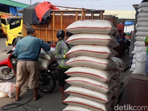 HET Berlaku, Ini Daftar Harga Beras di Pasar Induk Cipinang