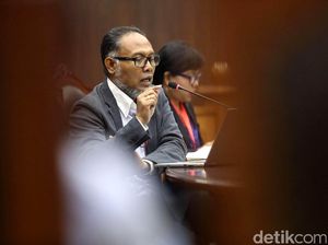 Bambang Widjojanto Pimpin Serangan Terakhir Prabowo