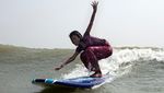 Foto: 11 Tempat Surfing Tak Biasa di Bumi